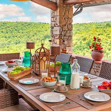 Muricciaglia 14, Emma *