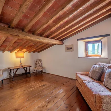 Muricciaglia 14, Emma *