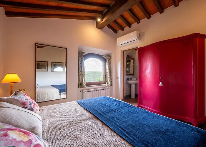 Villa Muricciaglia 14, Emma